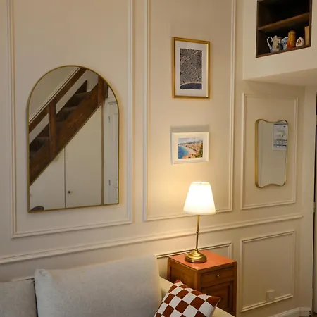Chic Parisian
